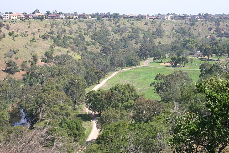 Brimbank Park — park and surrounds