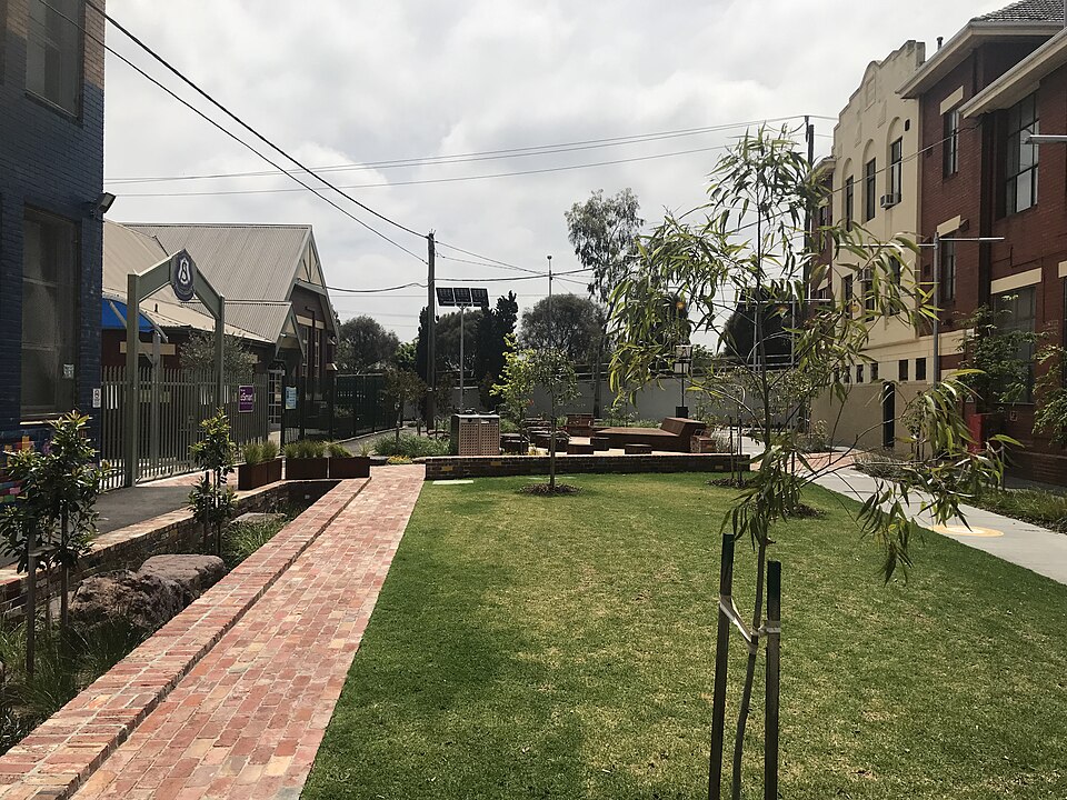 Cruickshank Park — Maribyrnong parkland