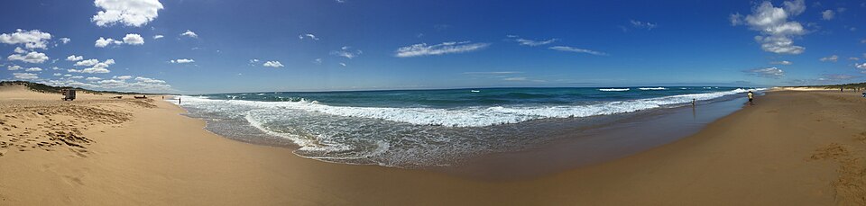 Lakes Entrance — Main Beach Walk