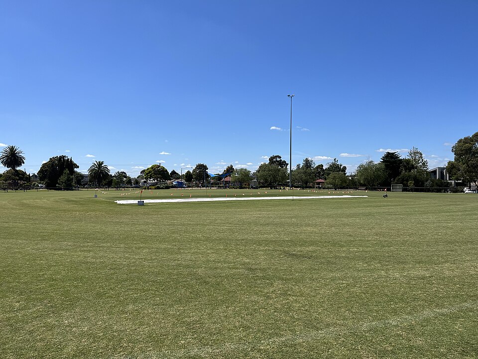 Forestville War Memorial Parks — parkland and open grass