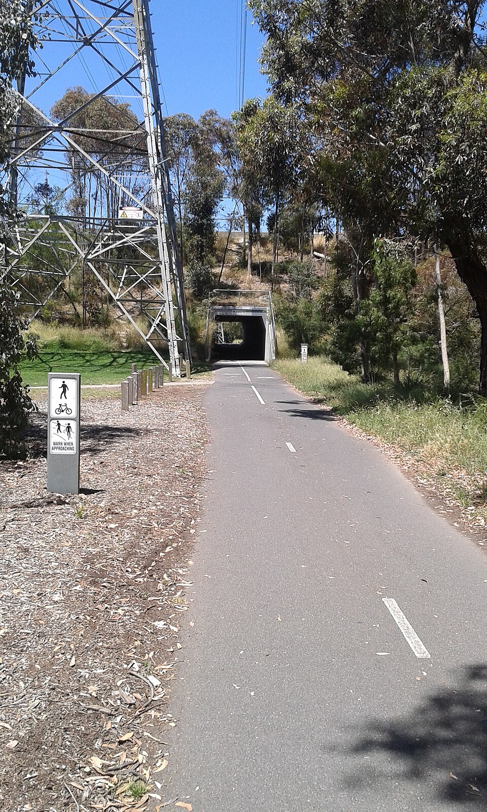 Gardiners Creek Trail — Glen Iris path
