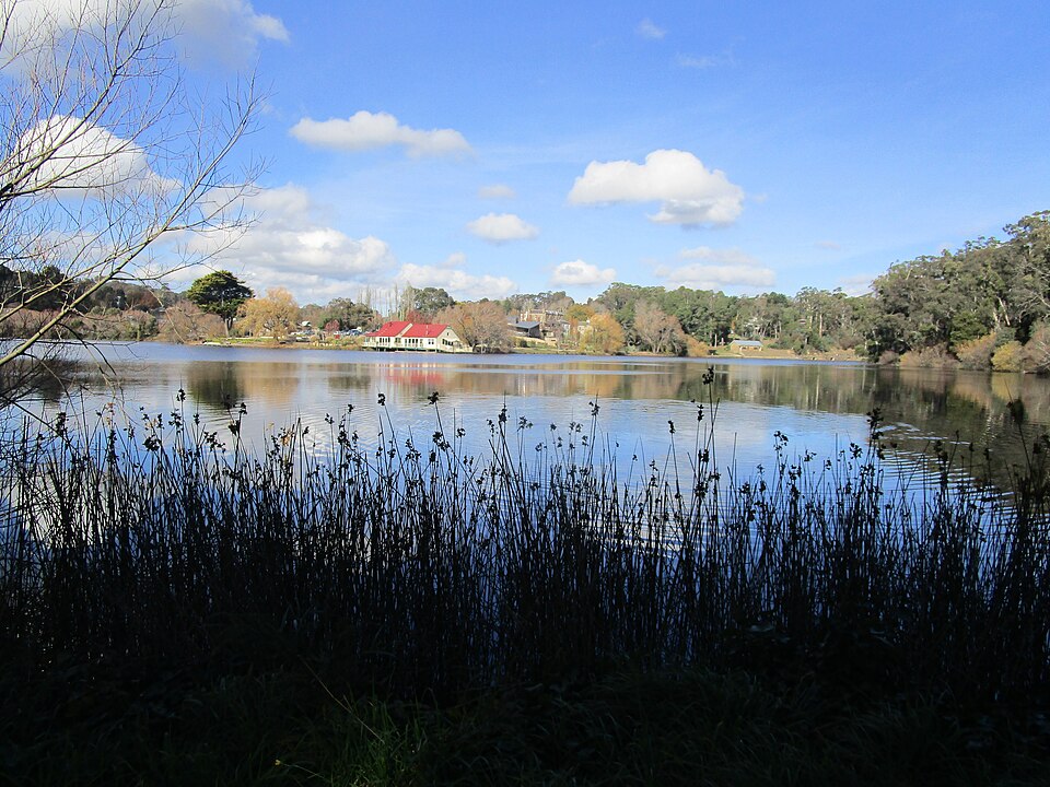 Lake Daylesford — circuit parkland