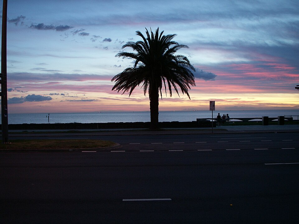 Middle Park dog beach — coastal views