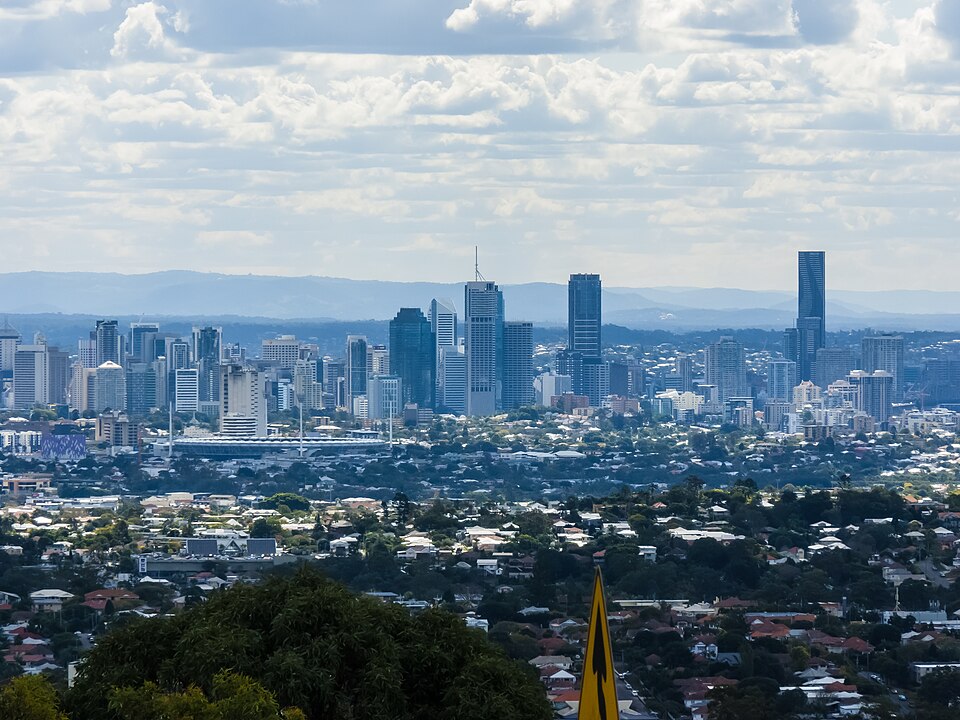 Mount Gravatt — summit lookout views over Brisbane