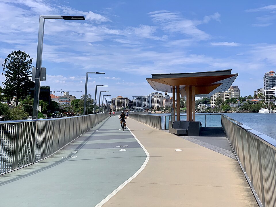 New Farm Riverwalk — shared path over the river