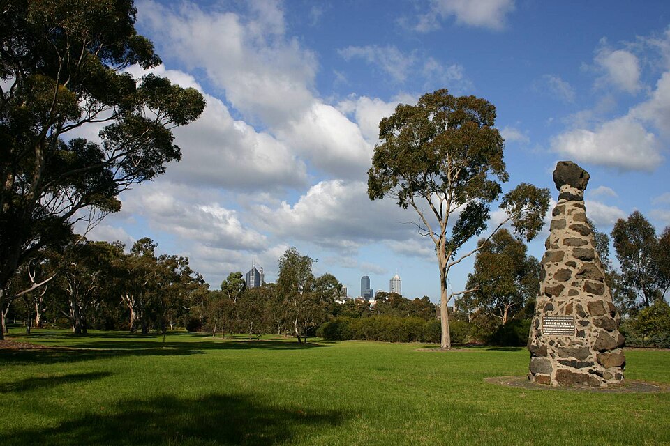Royal Park — open parkland walk