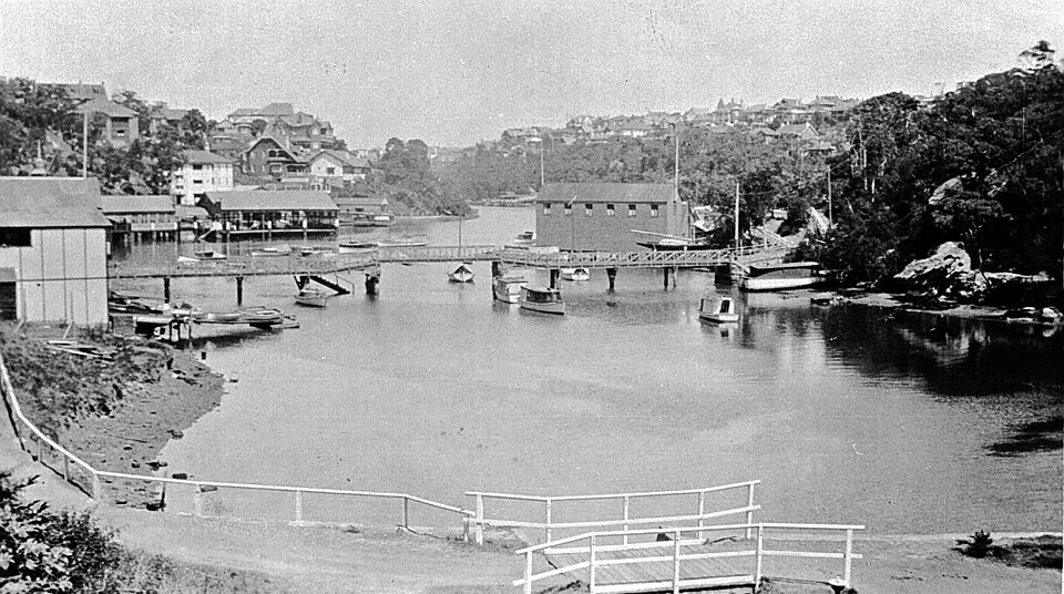 Mosman — harbour cove and sand
