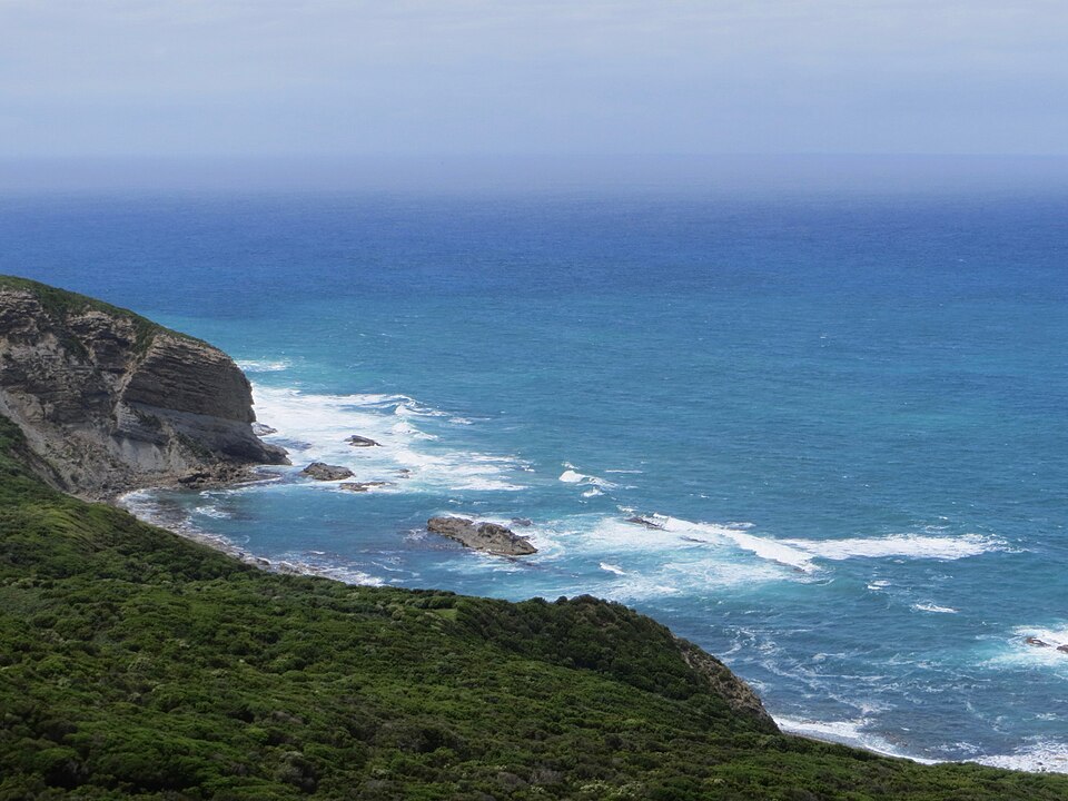 Great Ocean Walk — coastline trail views