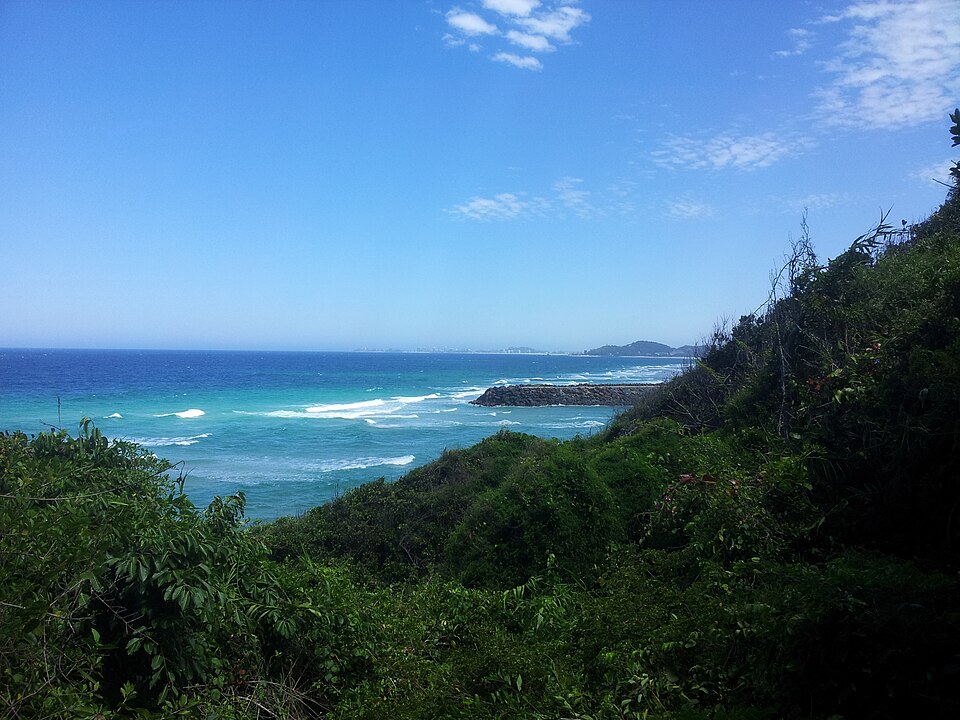 Tallebudgera Creek mouth — Burleigh side beach