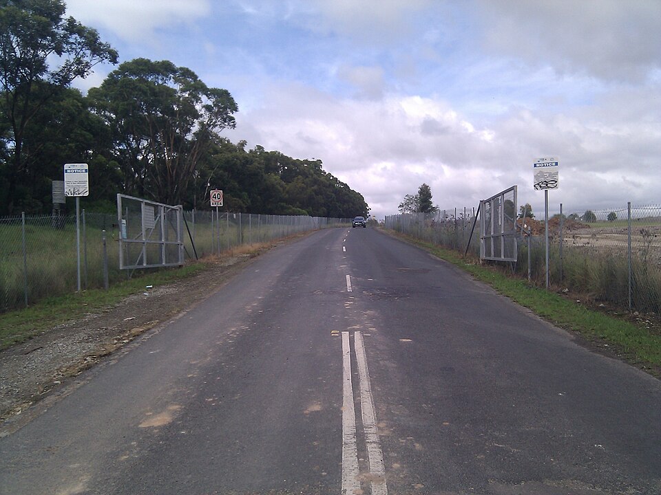 Barden Ridge — local park surrounds