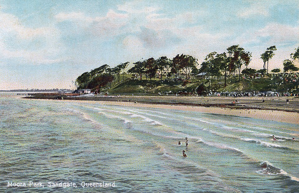 Sandgate Moora Park — bay-side parkland