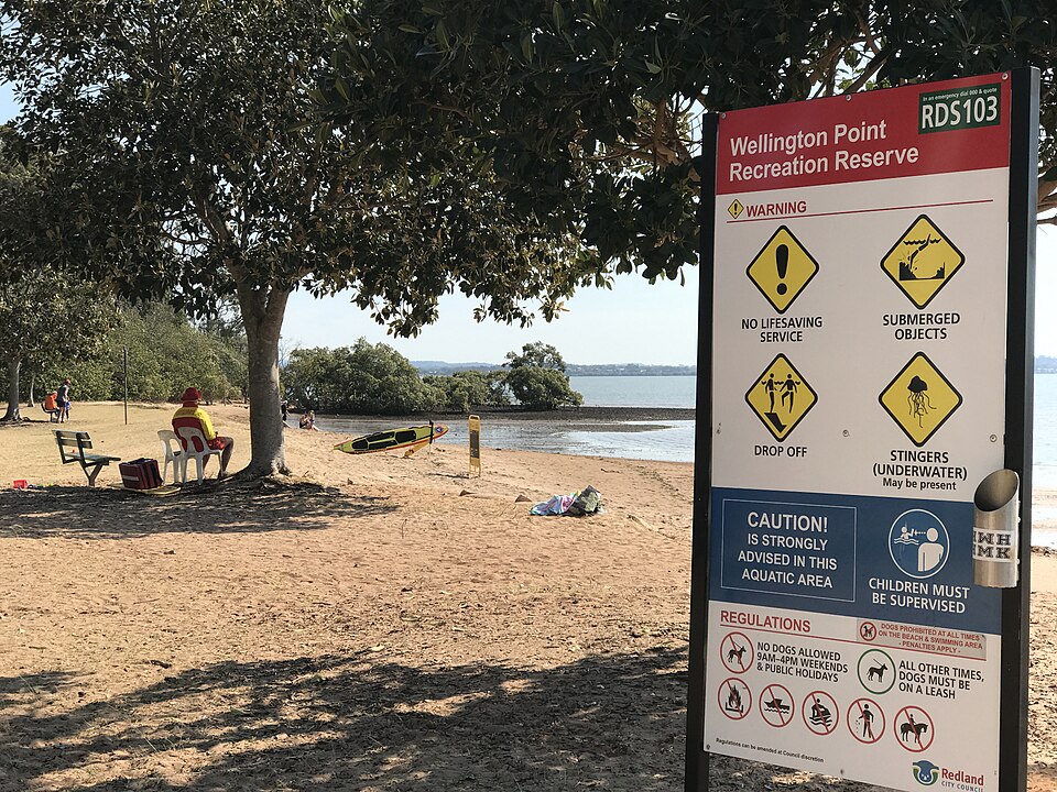 Wellington Point — sandy beach reserve